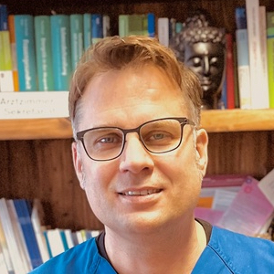 Dr. med. André Müller